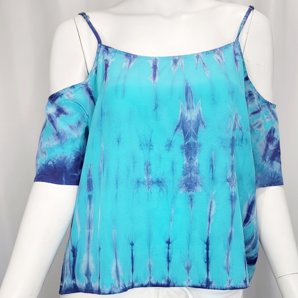 GYPSY05 Cut Out Top